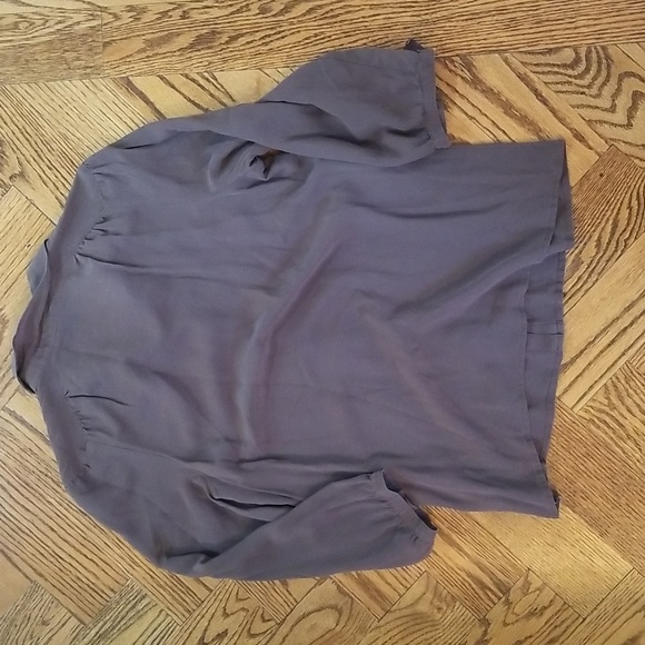 Broadway and Broome blouse - Picture 2 of 6